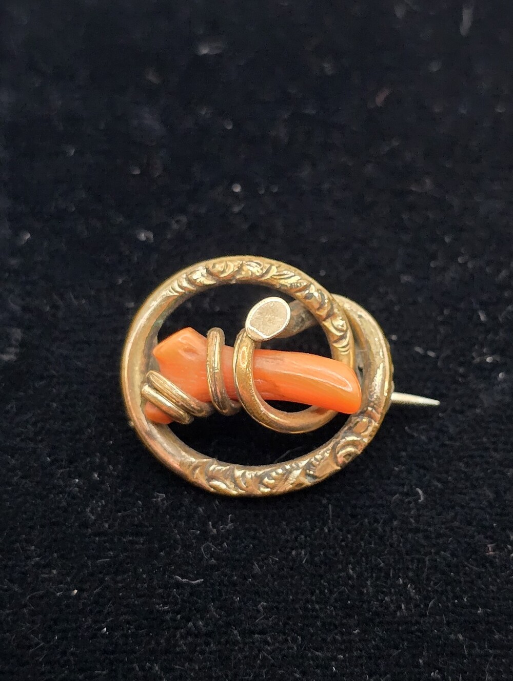 Small Victorian Branch Coral Love Knot Brooch Antique 1800s - Picture 2 of 9